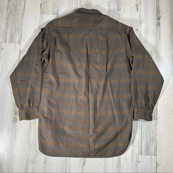 Vintage Pendleton Wool Flannel Shirt Mens Large 16 1/2 100% Virgin Wool USA - Picture 3 of 8